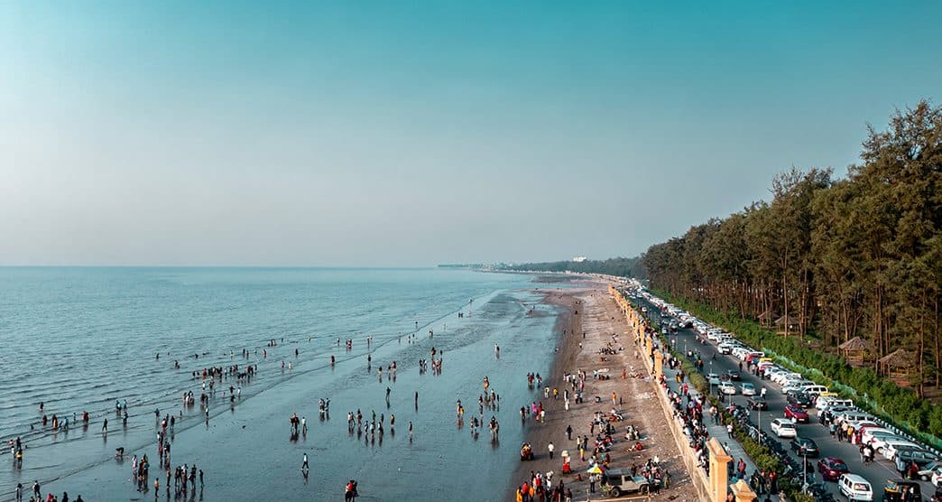 Surat to Daman Cab - image 1
